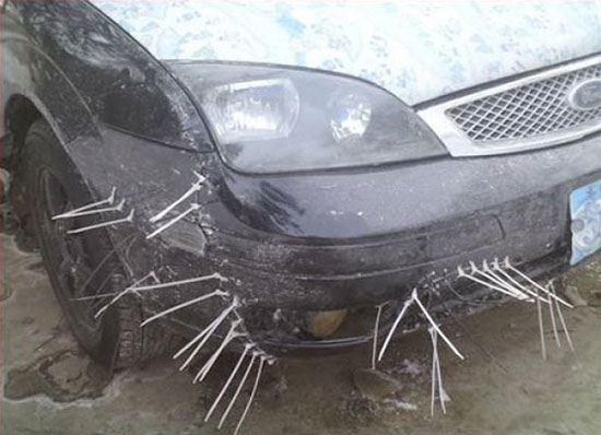 把车修成这样也是醉了，这样真能上路吗