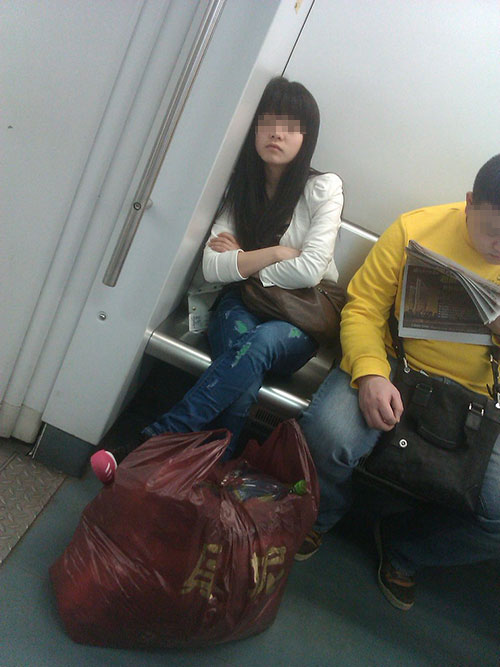 九张图告诉你不要和胖子坐一块,不然……