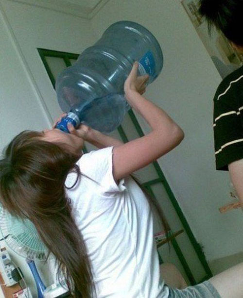 世界上有女神有女屌，而你也许只是个神屌