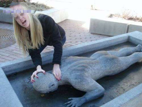 世界上有女神有女屌，而你也许只是个神屌