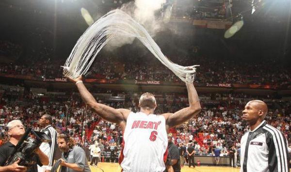 恶搞无下限,超级无厘头的NBA明星PS