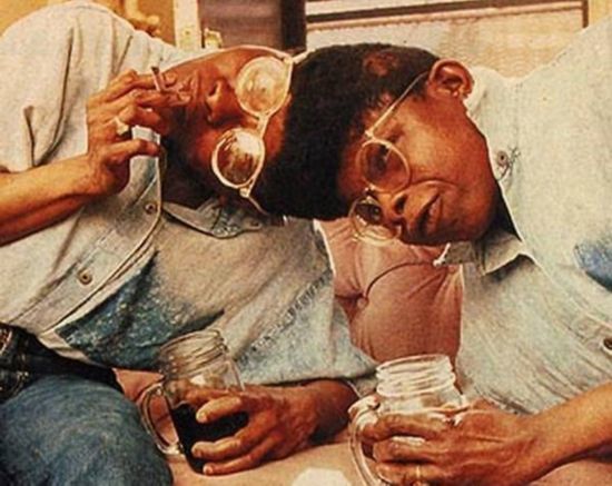 正常人无法体会的痛，连体人的另类人生