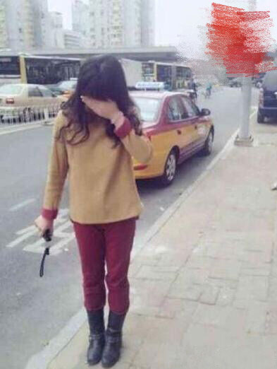 生平撞衫无数,但这次撞得最伤